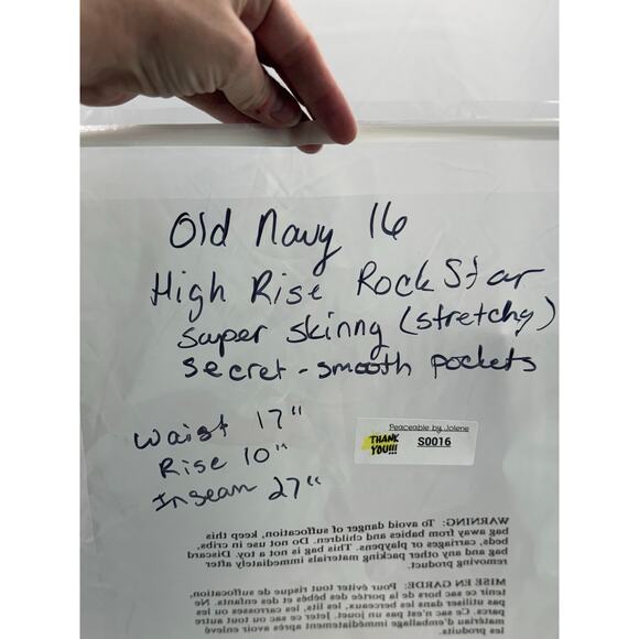 Old Navy women’s 16 rockstar, high-rise skinny jeans - Picture 8 of 8